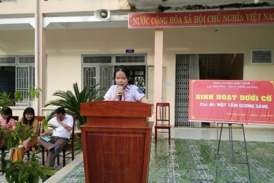 THCS Tịnh Giang sinh hoạt mỗi tuần một câu chuyện