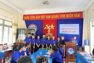 LỄ KẾT NẠP ĐOÀN VIÊN NĂM HỌC 2022 – 2023