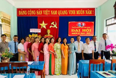 ĐẠI HỘI CHI BỘ TRƯỜNG THCS TỊNH GIANG